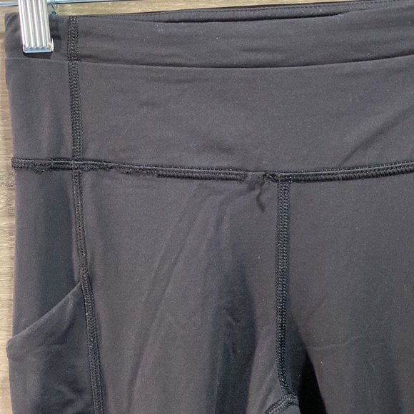 Lululemon pants - Picture 2 of 6